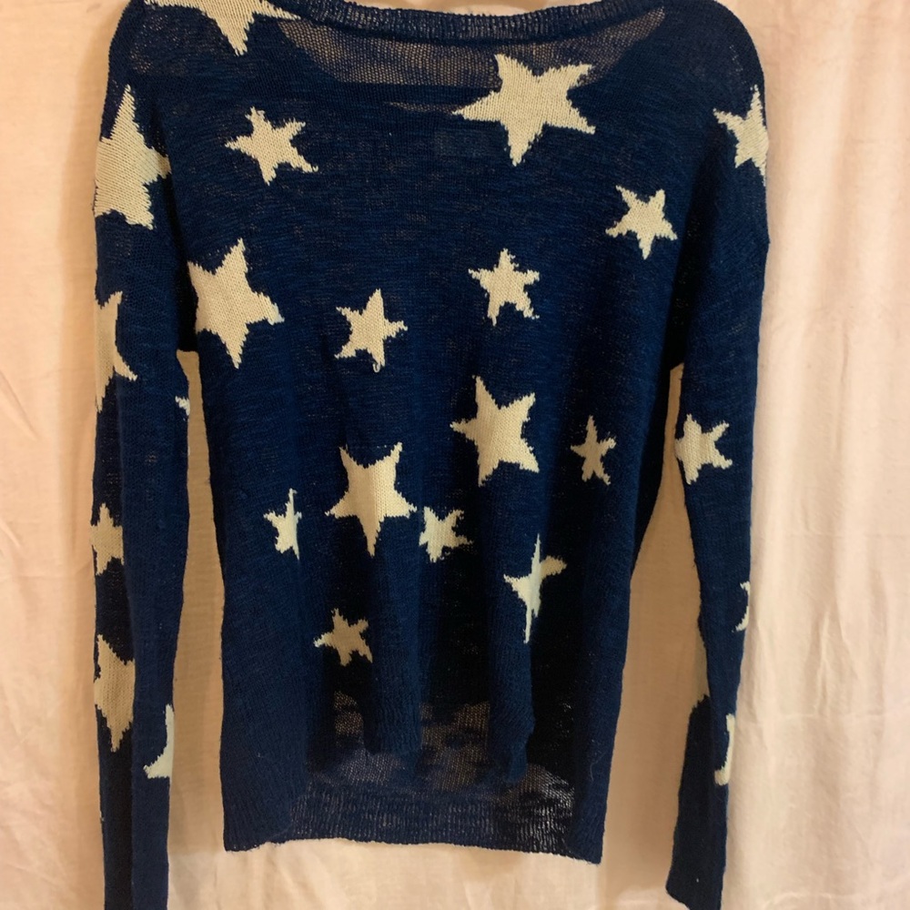 comfy sweater with stars